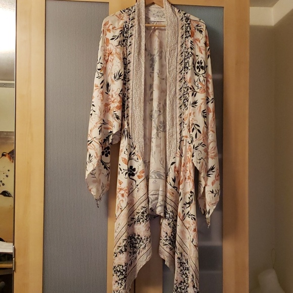 Floral Long Cardigan/Coverup - Picture 2 of 6